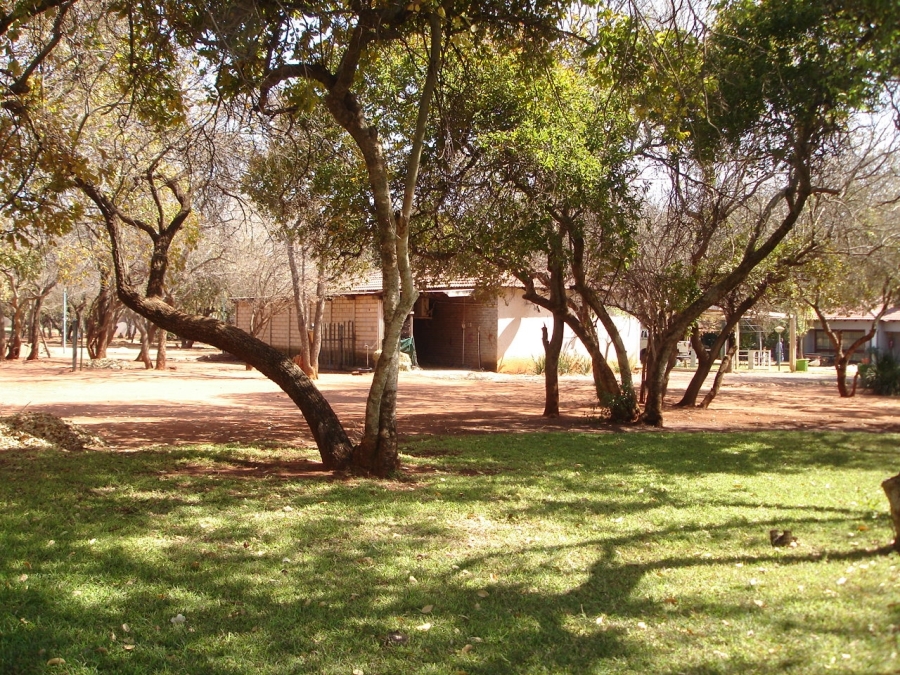Commercial Property for Sale in Kroondal North West